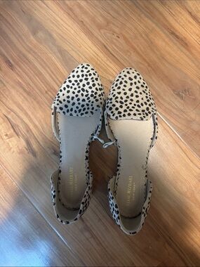 Isaac Mizrahi Beige and Black Spotted D'Orsay Flats